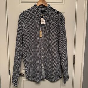 J. Crew Men’s Navy Gingham Button Down Shirt NWT